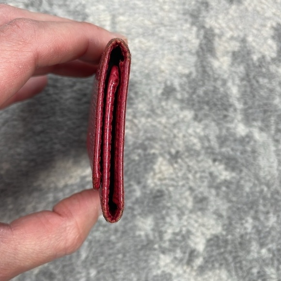 Louis Vuitton 4 Key Holder Case Red Epi Leather Snap Wallet - Picture 5 of 16